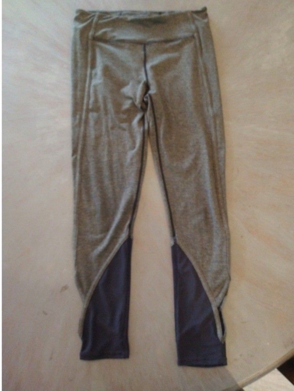 Free people movement leggings olive green Sm Athletic Comfy